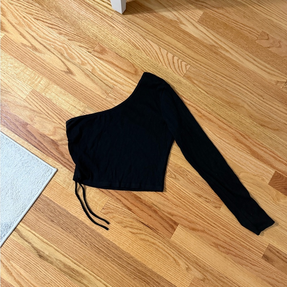 Fashion Nova Black One-Shoulder Blouse